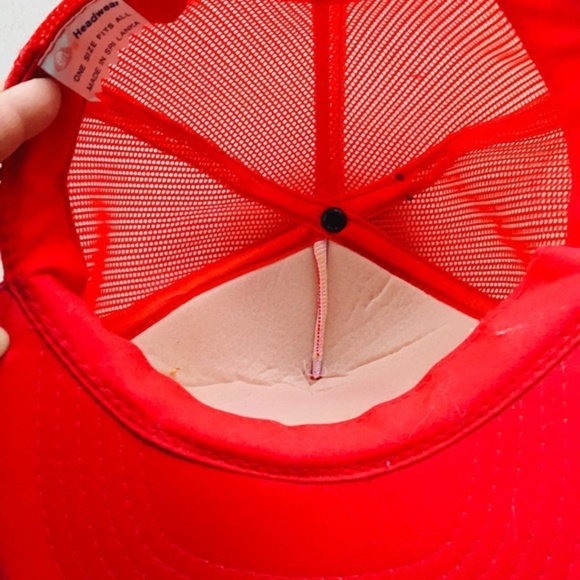 California Red hat NWOT - Picture 6 of 6